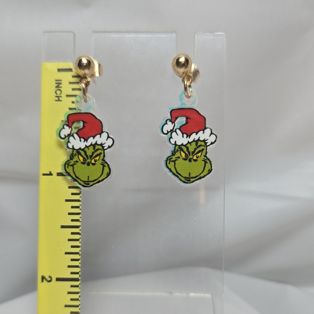 🚨Gold and Green Grinch Holiday Earrings